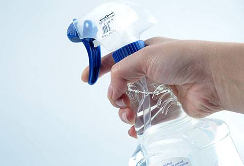 Solution de nettoyage pour canapé