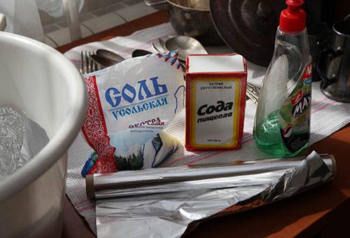 Produits de nettoyage au cupronickel