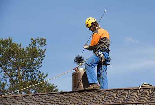 Nettoyer la cheminée dans les bains publics