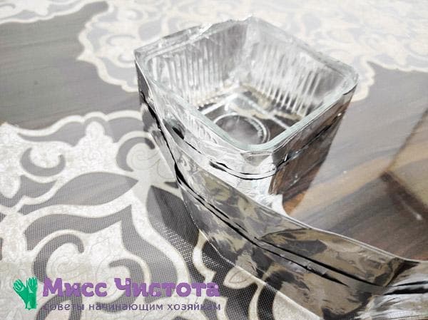 envelopper le moule avec une bande de papier d'aluminium