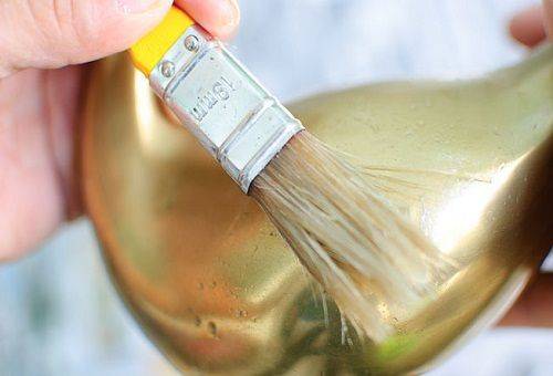 produits de nettoyage en laiton