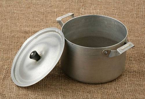 Poêle en aluminium
