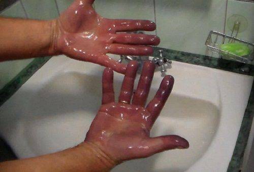 enlever les taches de noix vertes