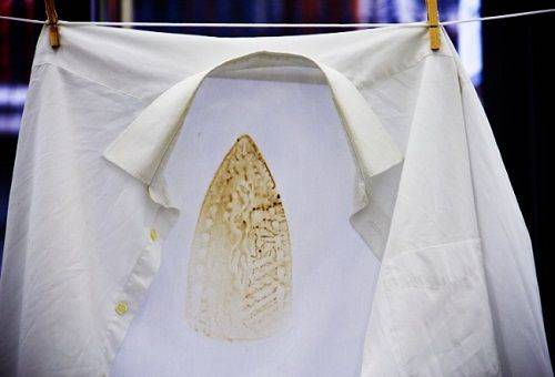 marques de fer sur une chemise