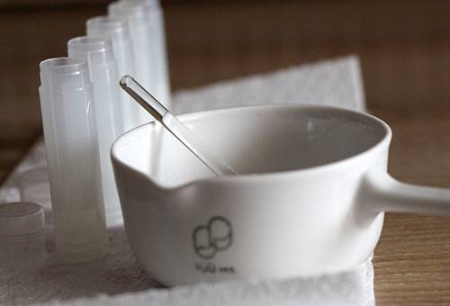 Le processus de fabrication du baume pour tissus