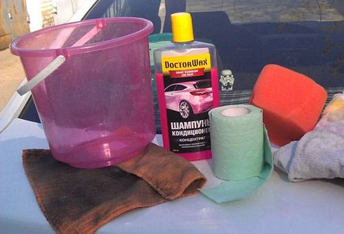 Shampoing pour voiture