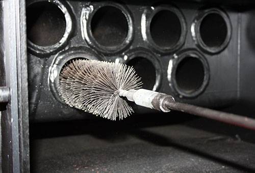 Nettoyage mécanique de chaudière