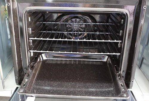 plaque à pâtisserie au four