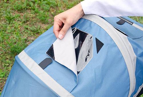 Partie amovible de la poussette