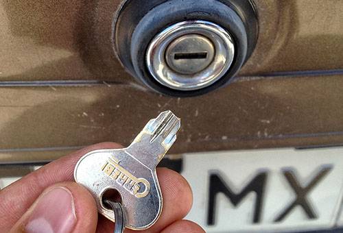 La clé est cassée dans la serrure