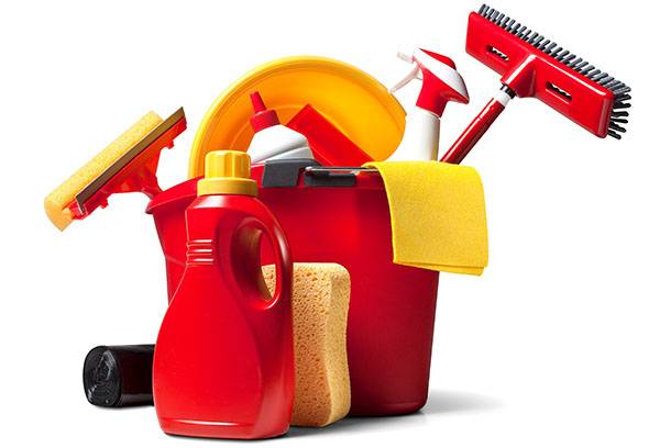 Équipements et produits de nettoyage