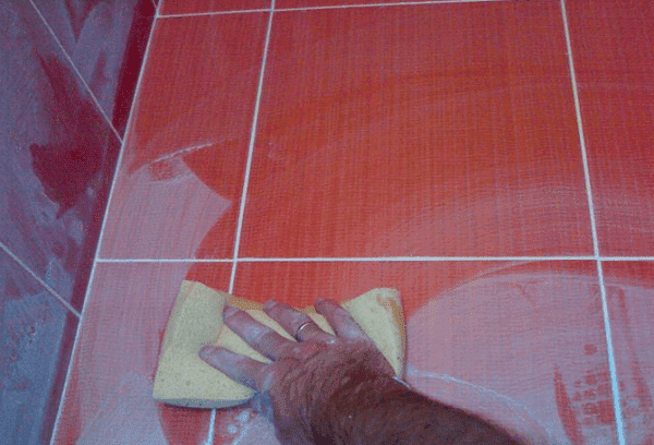 nettoyer les carreaux de céramique
