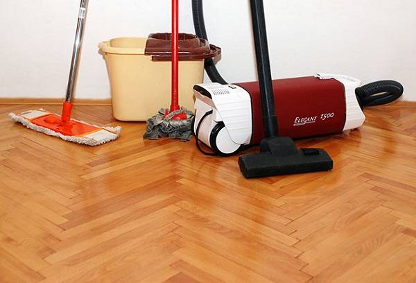 entretien des sols stratifiés