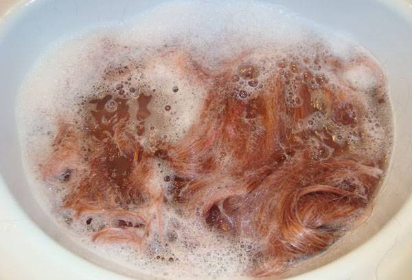 Perruque Kanekalon trempée