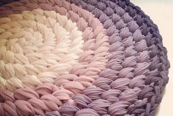 Tapis tricoté en collants en nylon