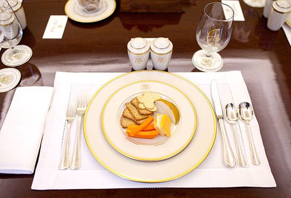 Mise en table avec dessert