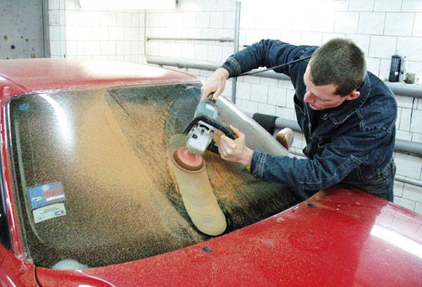 Polissage du verre Lada