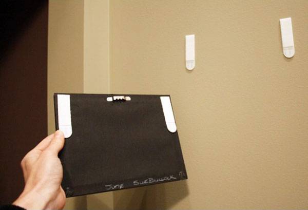 Attaches pour tableaux muraux Command