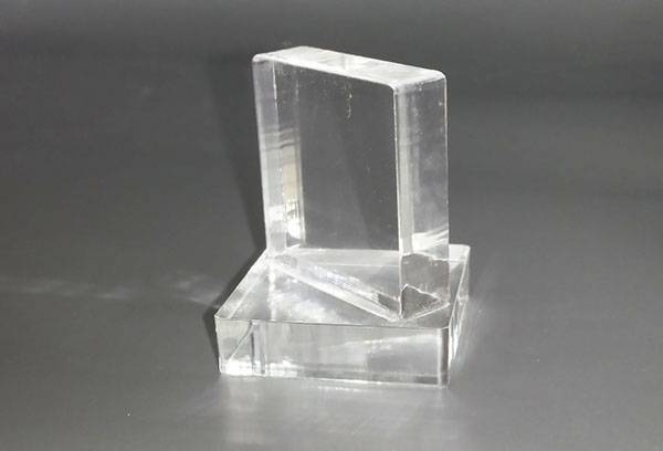 Morceaux de plexiglas