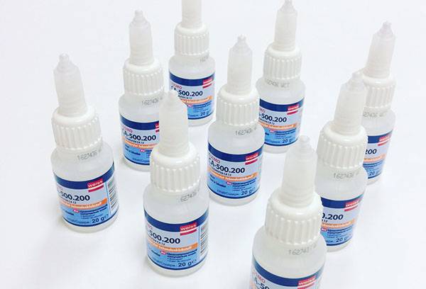 Lot de colle Cosmofen