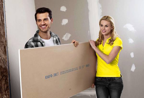 Pose de plaque de plâtre