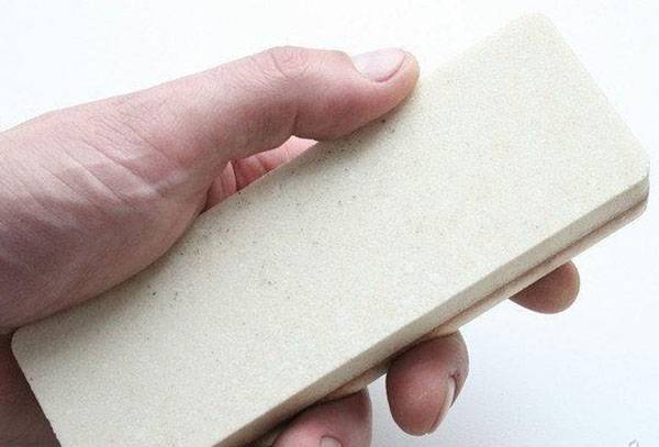 Pierre à aiguiser en céramique pour couteaux