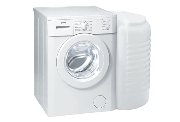Lave-linge avec réservoir d'eau
