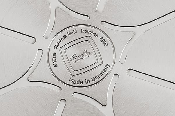 Fond de batterie de cuisine pour cuisinière à induction