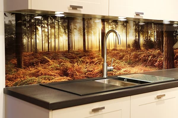 Le tablier a été enlevé dans la cuisine