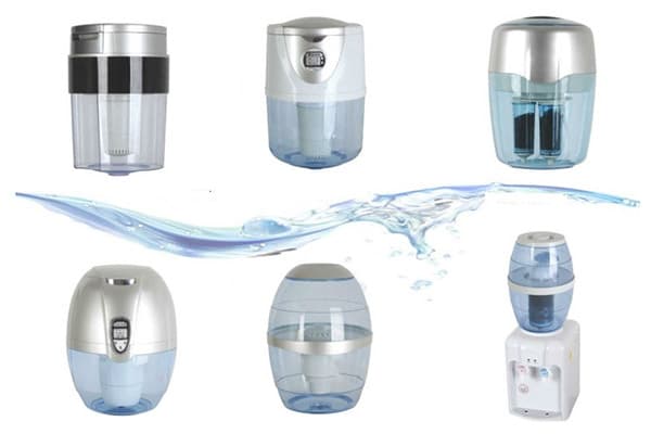 Distributeurs pour la purification de l'eau