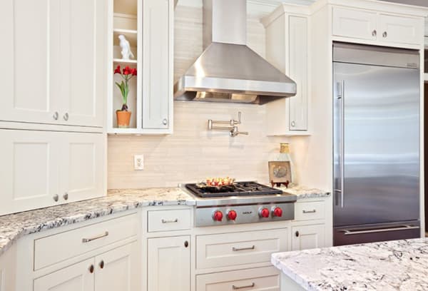 Hotte de cuisine avec corps en aluminium