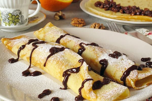 Crêpes hongroises aux noix et au chocolat