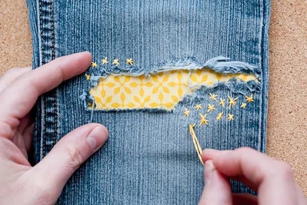 Faire un trou dans un jean