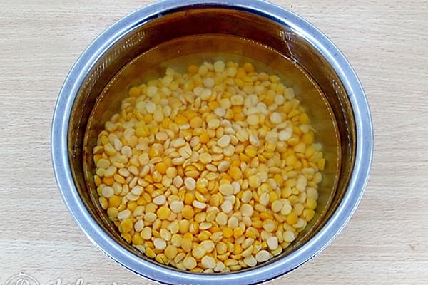 Pois cassés dans l'eau