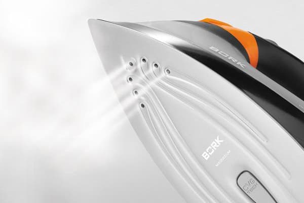 Cuire à la vapeur avec un fer à repasser