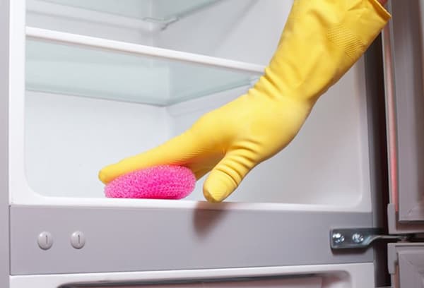 Nettoyage du compartiment réfrigérateur
