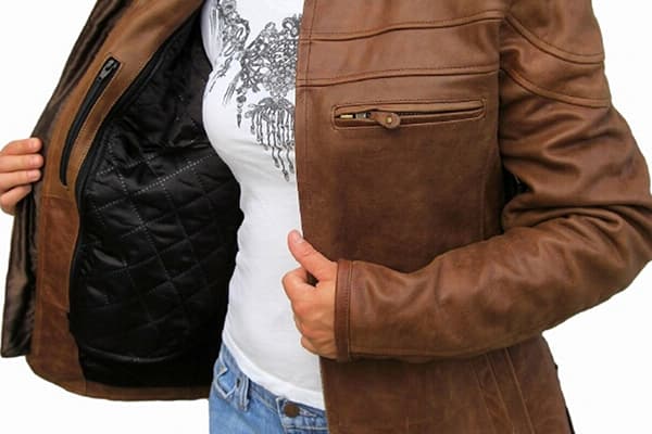 Veste en cuir avec doublure noire