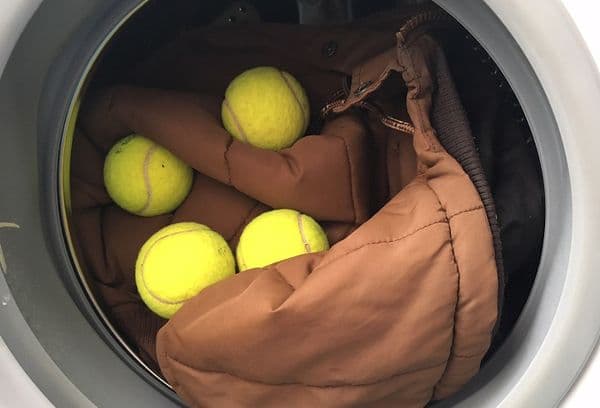 Se laver avec des balles de tennis