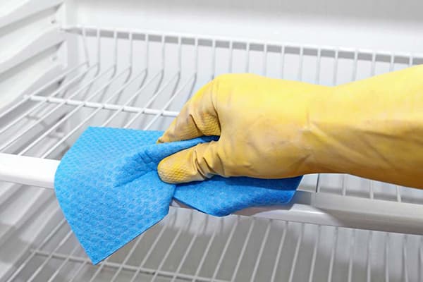 Nettoyer le réfrigérateur