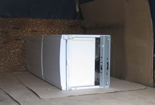 Transport horizontal du réfrigérateur