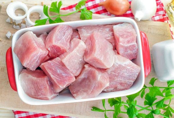 shish kebab en marinade