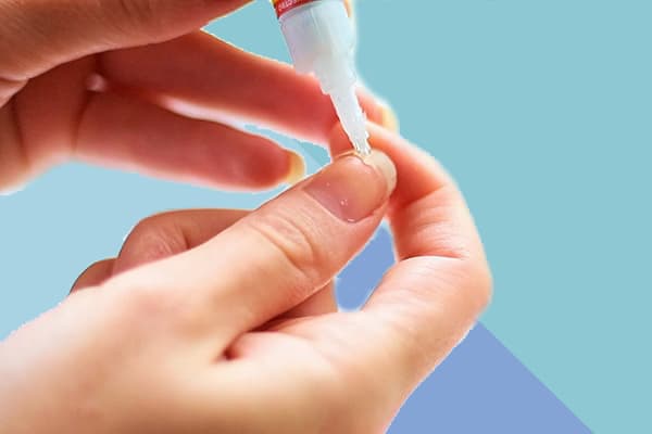 Réparer un ongle cassé