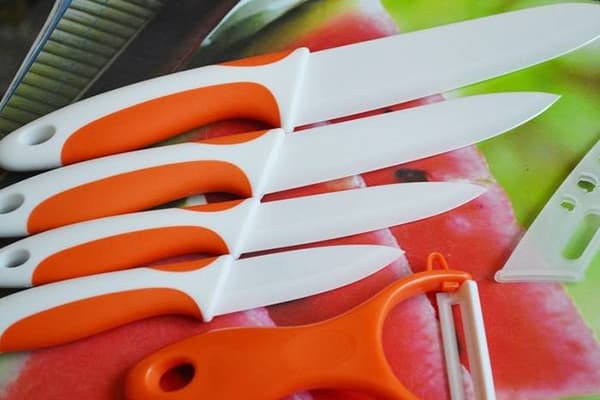 Couteaux en céramique