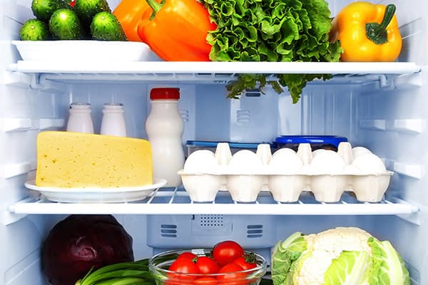 Tablettes centrales du réfrigérateur