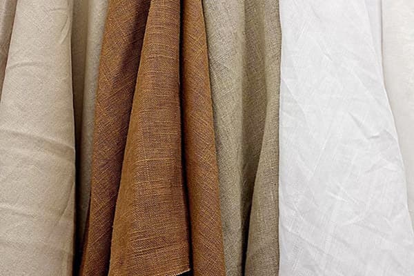 Tissu teint avec du marc de café