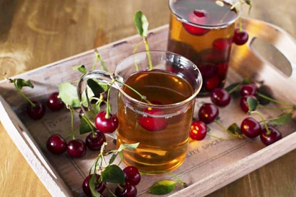 Infusion de feuilles de cerisier