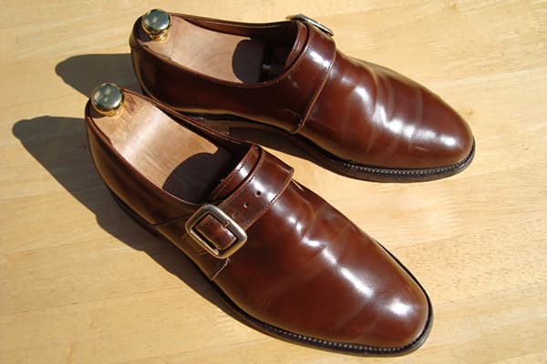 Chaussures en cuir pour hommes chères
