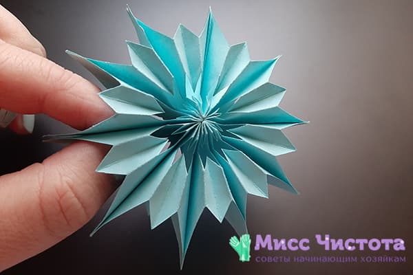 Flocon de neige fini à partir de feuilles de notes