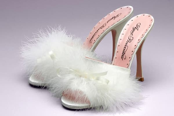 Chaussures d'intérieur à talons