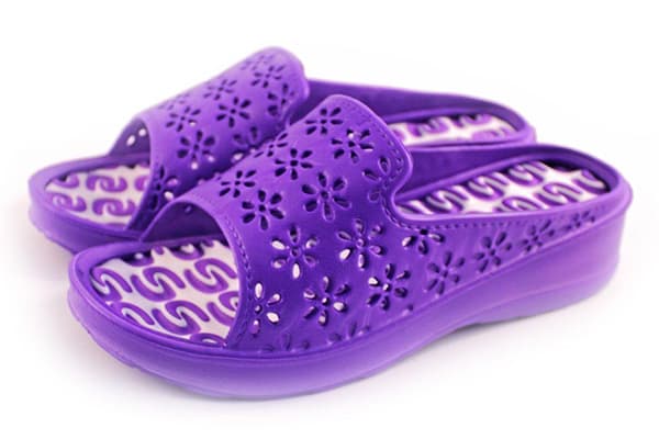 Pantoufles en caoutchouc